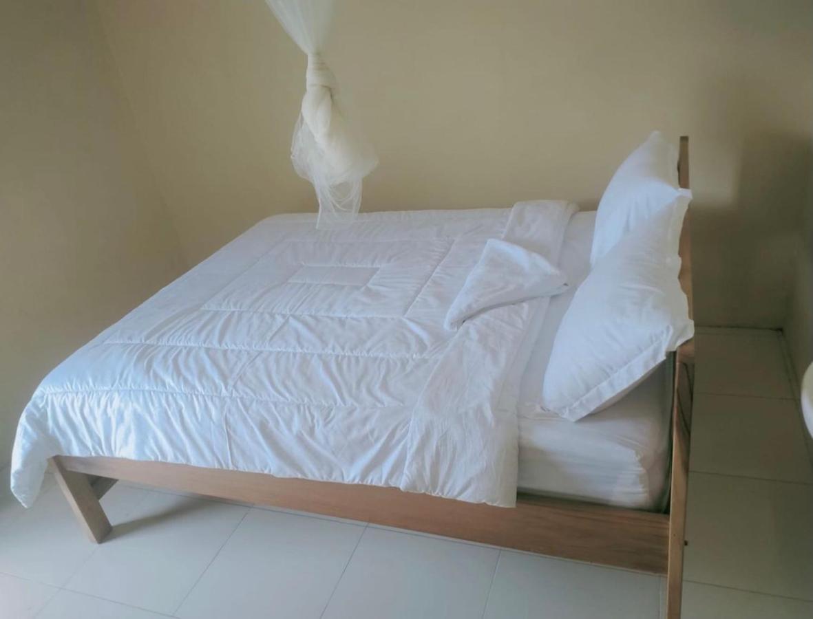 Wisma Kelimutu Ende Zewnętrze zdjęcie